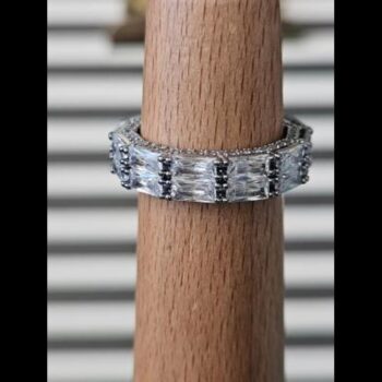 Eternity ring